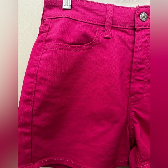 Summertime Shorts NWOT - Picture 2 of 4